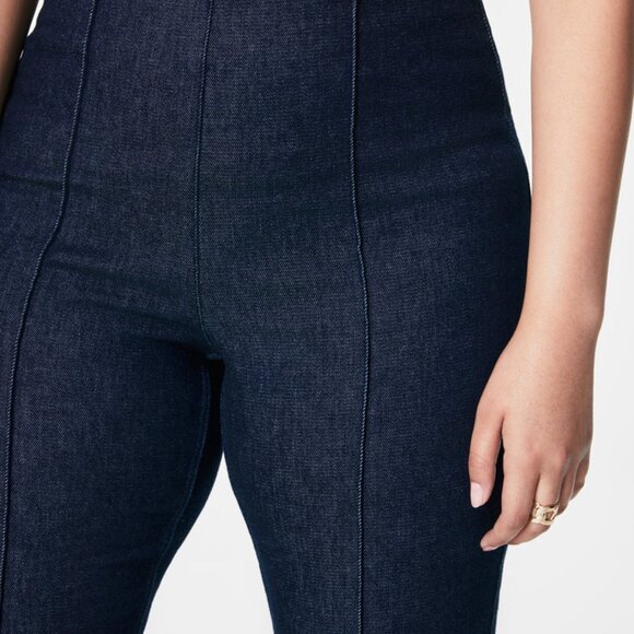 SPANX Shape EveryWear Dark Raw Indigo Zero Waistband Micro Flare Jeans Sz M  EUC - Picture 2 of 11